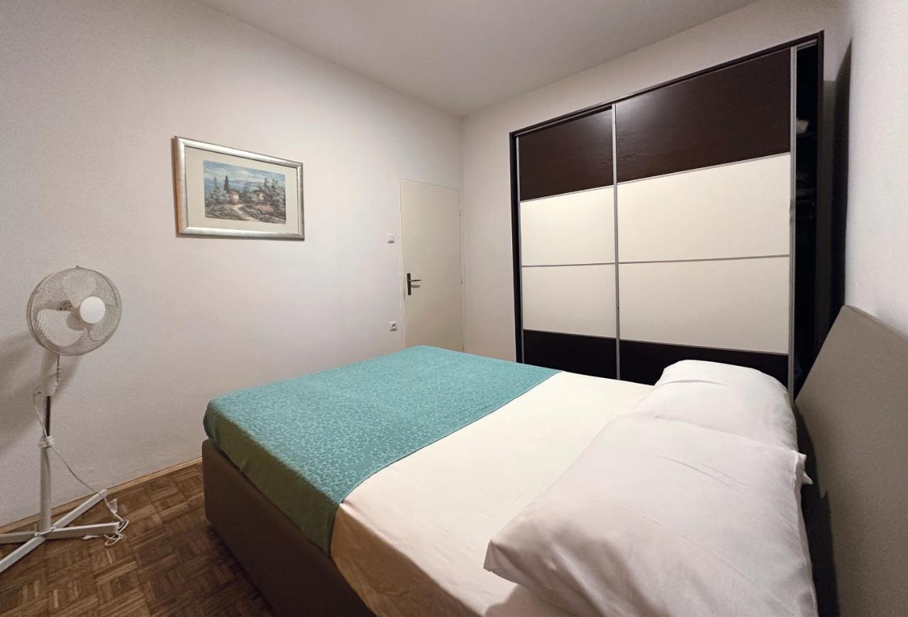 Seagull By The Sea Apartment Sukosan Exterior photo